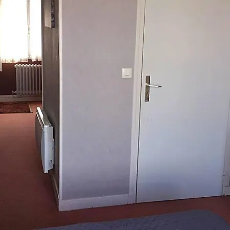 Moderne 2* Viré