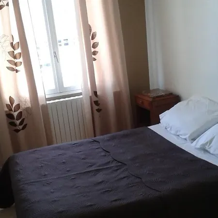 Moderne 호텔 Viré