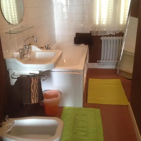Szálloda Moderne Viré