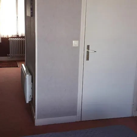 Hotel Moderne 2*